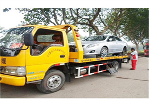 元宝附近24小时汽车拖车服务热线